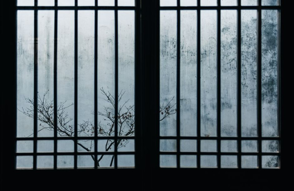Hoe hoog hoort de luchtvochtigheid in huis te zijn in november bij 18 graden?