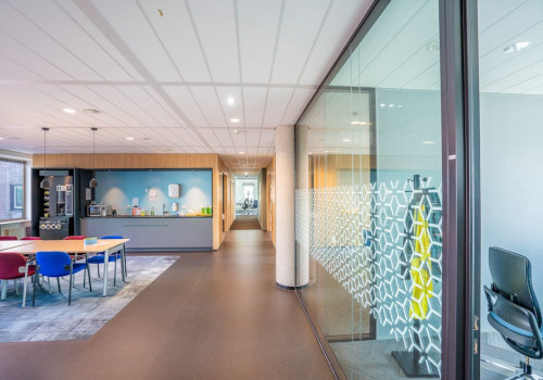 Maatwerk windscherm of glazen wand: waar let je op?